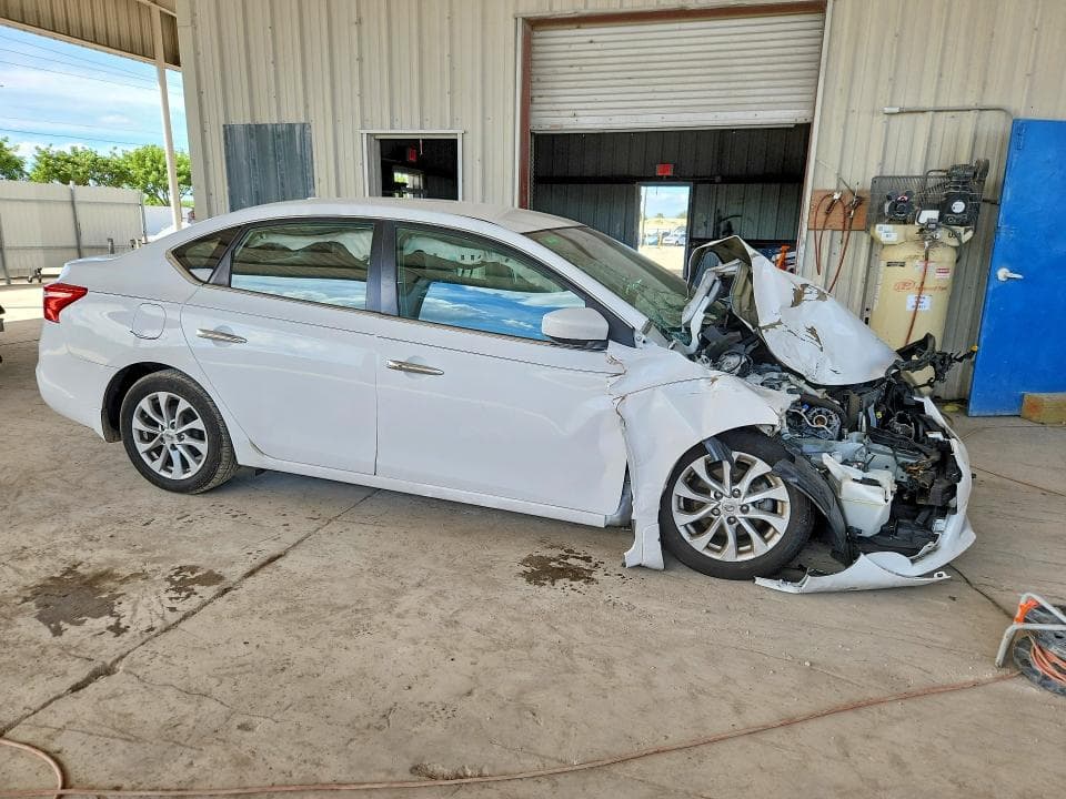 2018 NISSAN SENTRA SV 4