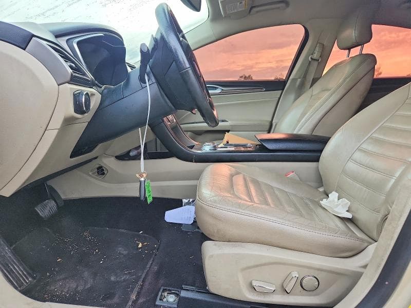 2017 FORD FUSION SE 7