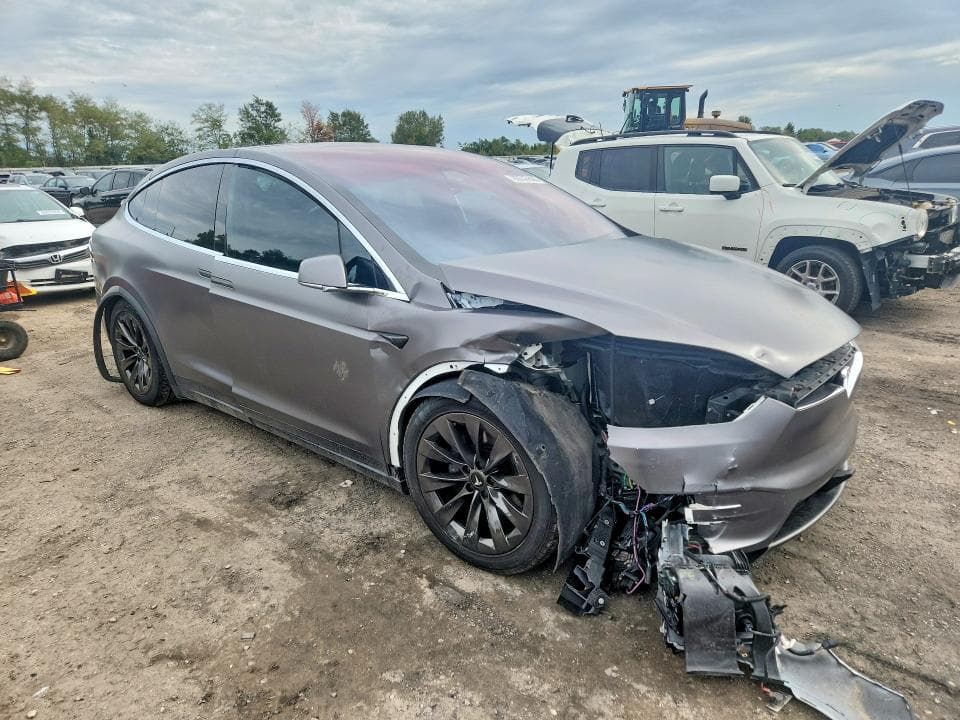 2020 TESLA MODEL X 4