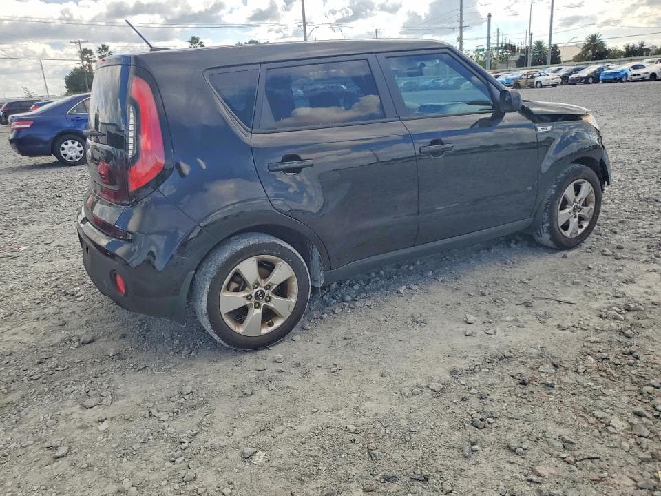 2017 KIA SOUL BASE 3