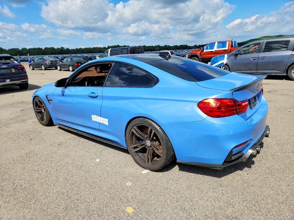 2017 BMW M4 2