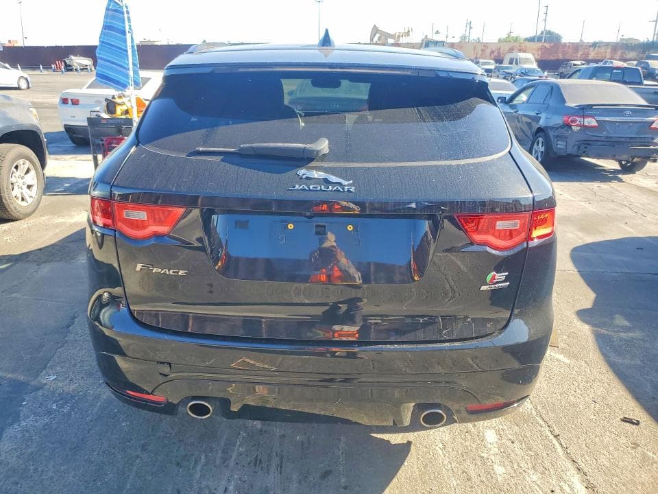 2019 JAGUAR F-PACE S 6