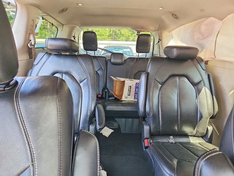 2022 CHRYSLER PACIFICA TOURING L 10