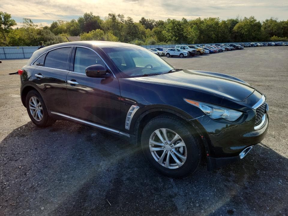 2017 INFINITI QX70 BASE 4