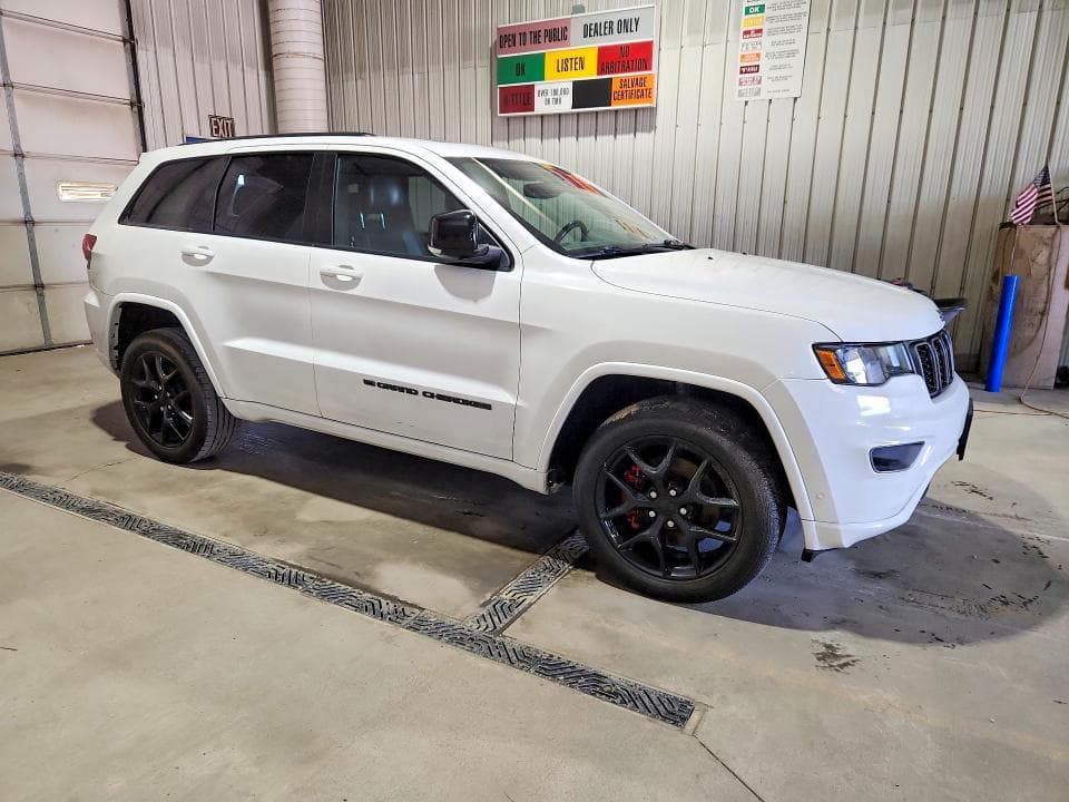 2021 JEEP GRAND CHEROKEE LIMITED 4
