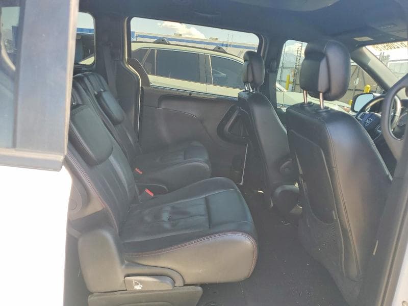 2017 DODGE GRAND CARAVAN GT 11