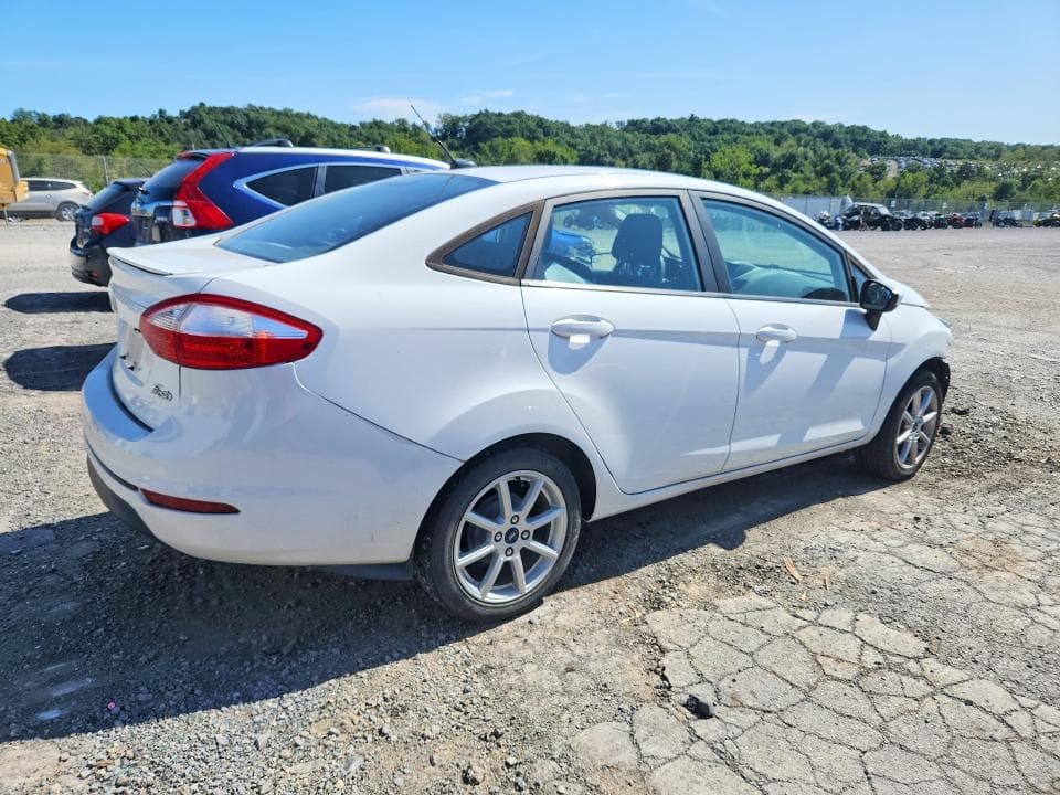 2019 FORD FIESTA SE 3