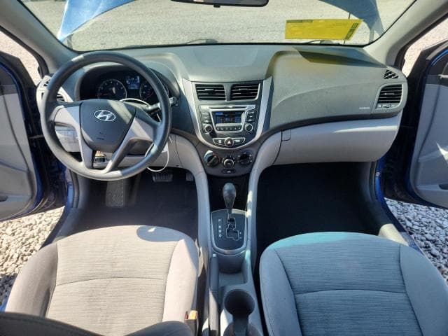 2017 HYUNDAI ACCENT SE 8