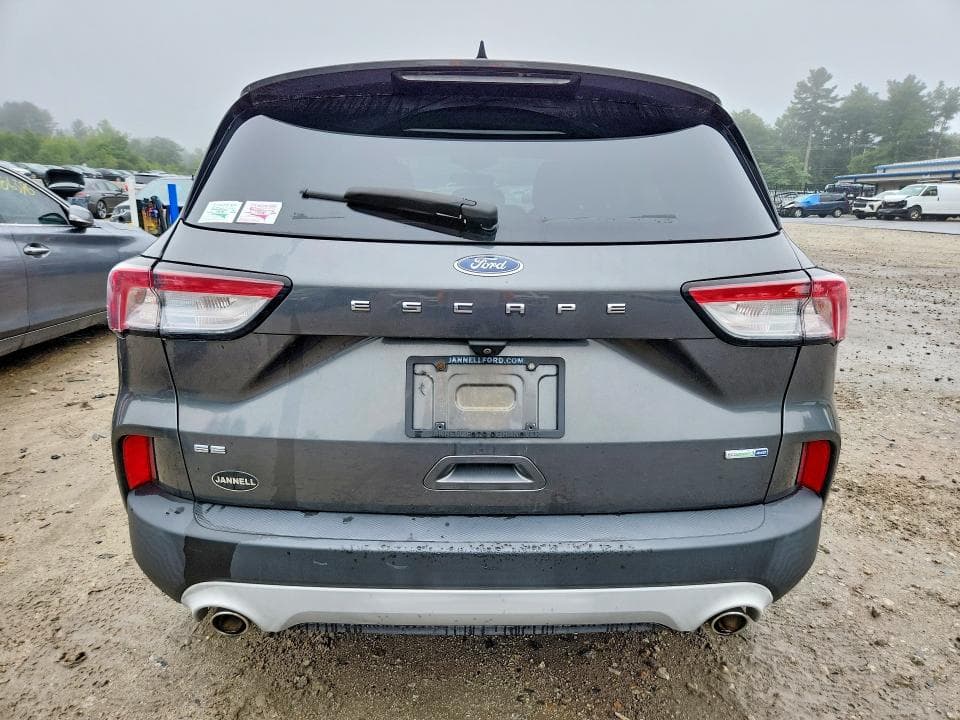 2020 FORD ESCAPE SE 6