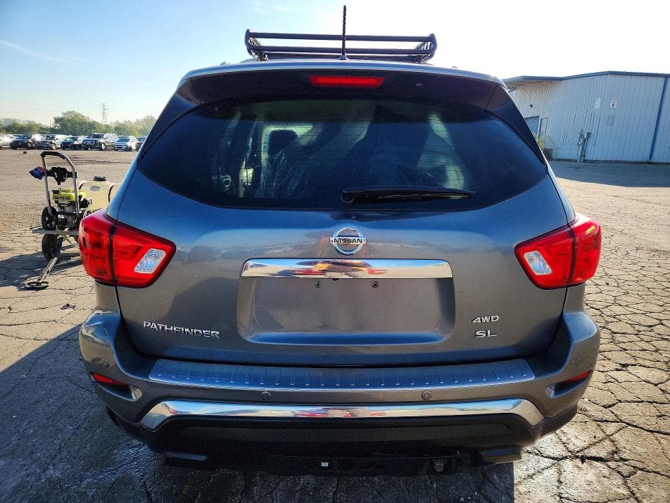 2017 NISSAN PATHFINDER S 6