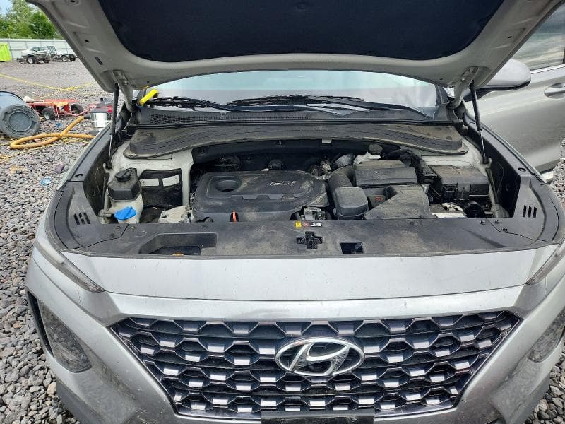 2020 HYUNDAI SANTA FE SE 11