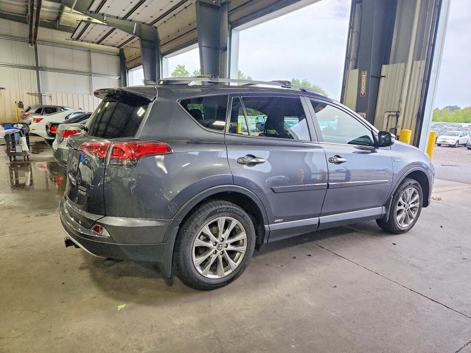2017 TOYOTA RAV4 HV LIMITED 3