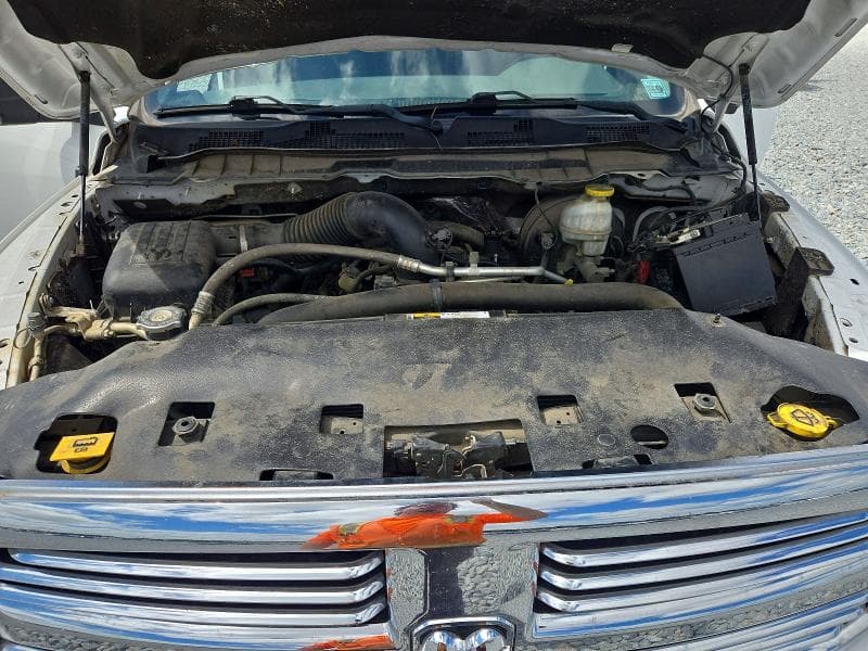 2019 RAM 1500 CLASSIC SLT 11