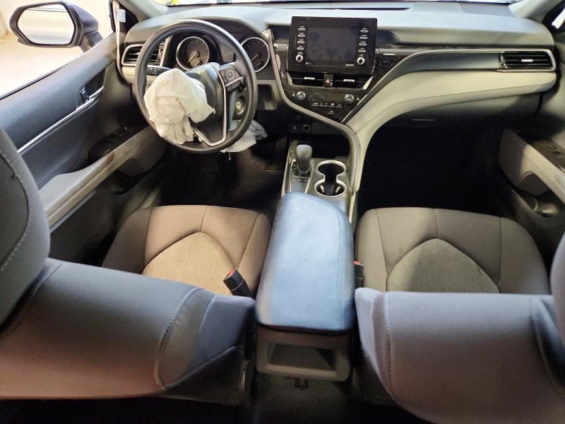 2024 TOYOTA CAMRY LE 8