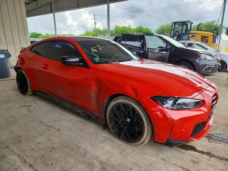 2022 BMW M4 COMPETITION 4