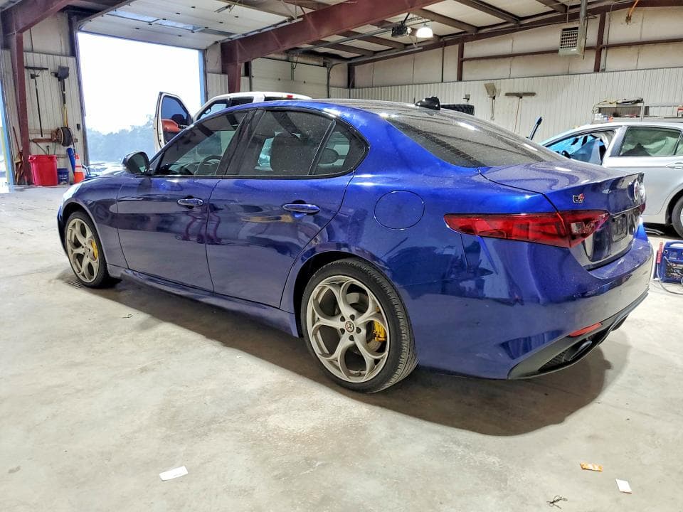 2021 ALFA ROMEO GIULIA TI 2