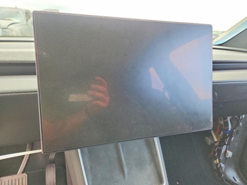 2026 TESLA MODEL Y 9
