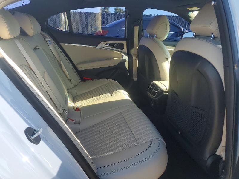 2022 GENESIS G70 3.3T STANDARD 10