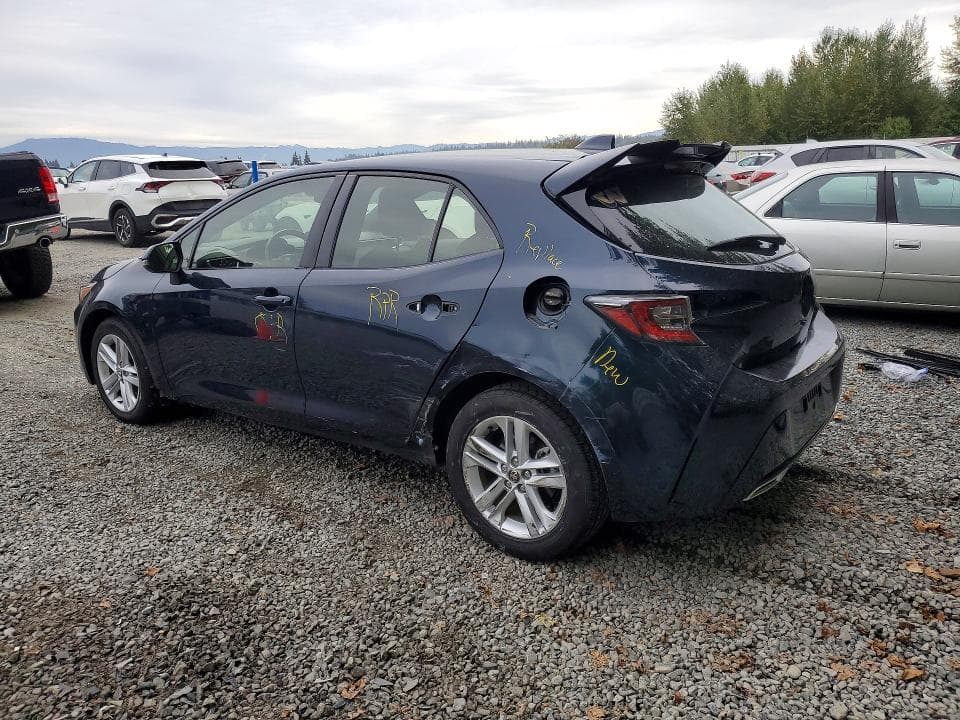 2019 TOYOTA COROLLA HATCHBACK SE 2