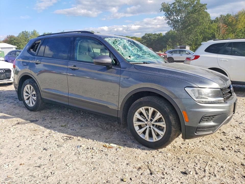 2018 VOLKSWAGEN TIGUAN S 4