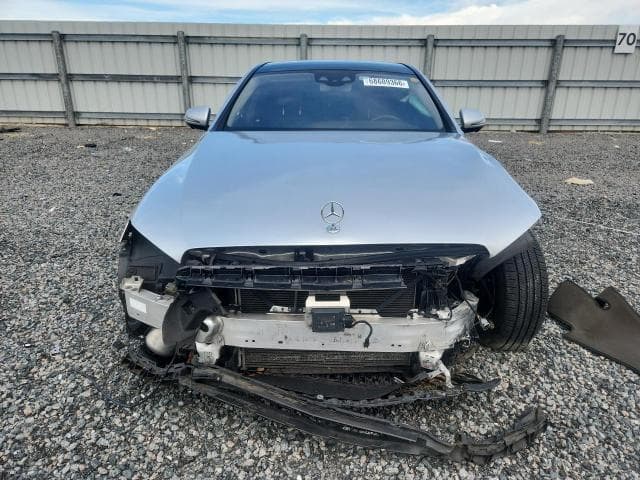 2017 MERCEDES-BENZ E 300 4MATIC 5