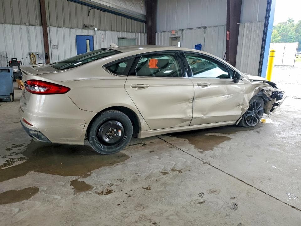 2019 FORD FUSION SE 3