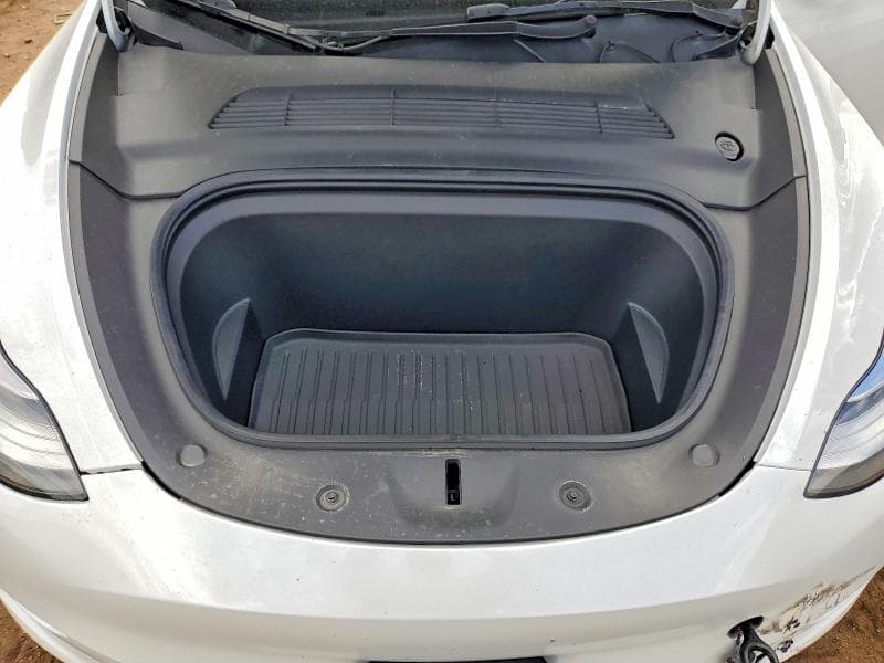 2022 TESLA MODEL Y 11