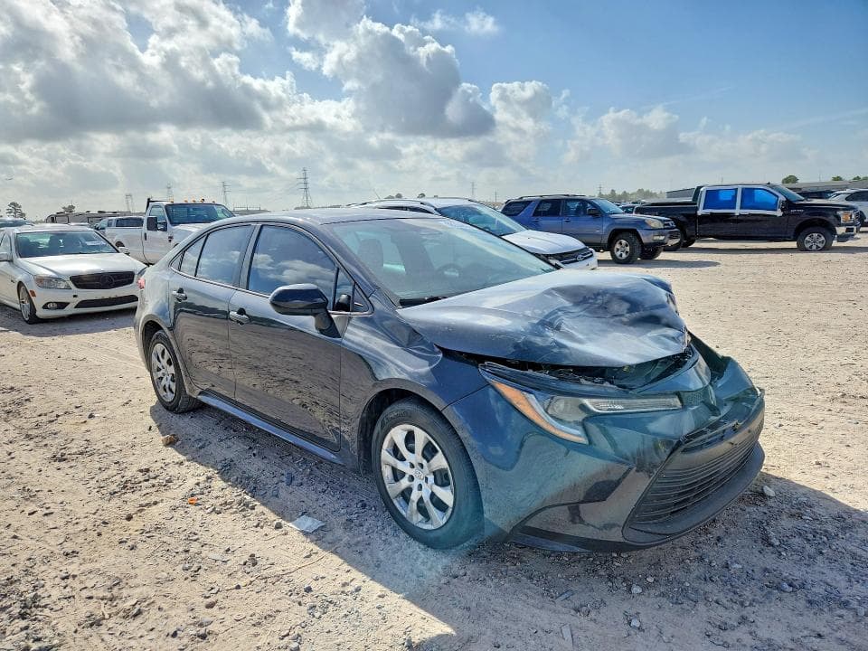 2023 TOYOTA COROLLA LE 4