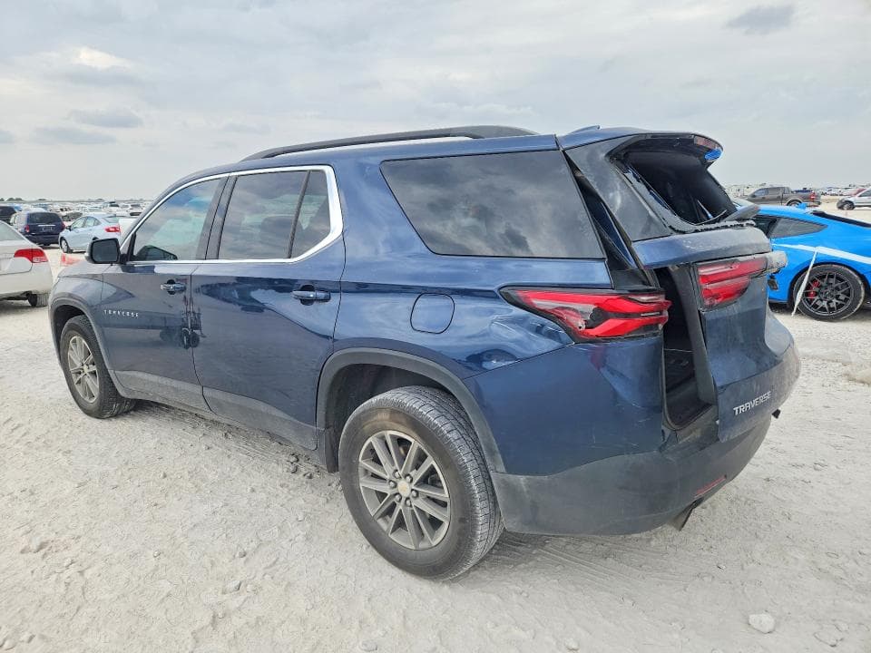 2023 CHEVROLET TRAVERSE LT 2
