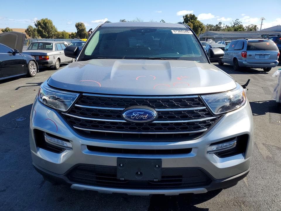 2023 FORD EXPLORER XLT 5
