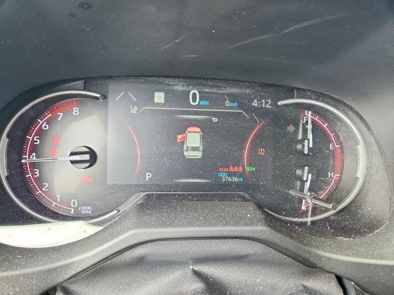 2023 TOYOTA RAV4 XLE 9