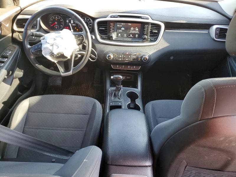 2018 KIA SORENTO LX 8