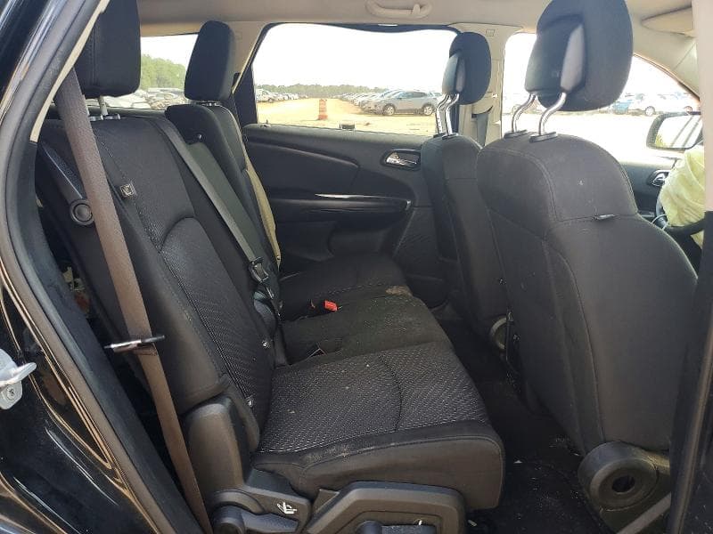 2019 DODGE JOURNEY SE 11