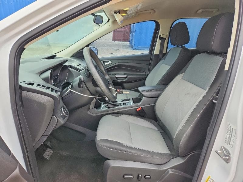 2017 FORD ESCAPE SE 7
