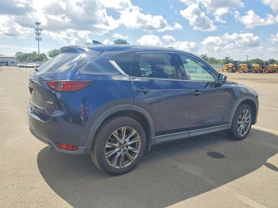 2019 MAZDA CX-5 SIGNATURE 3