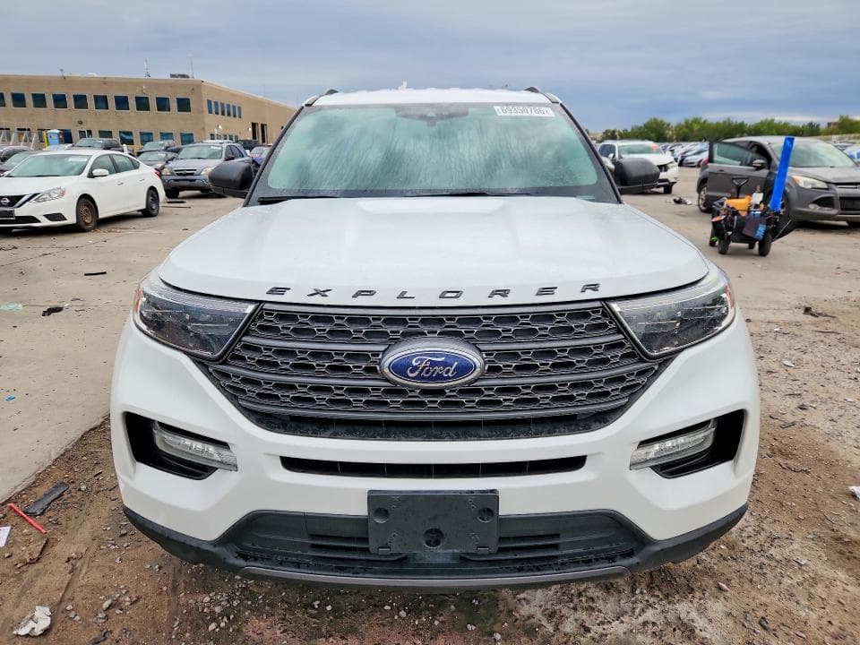 2021 FORD EXPLORER XLT 5