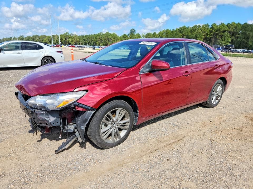 2017 TOYOTA CAMRY SE - 1