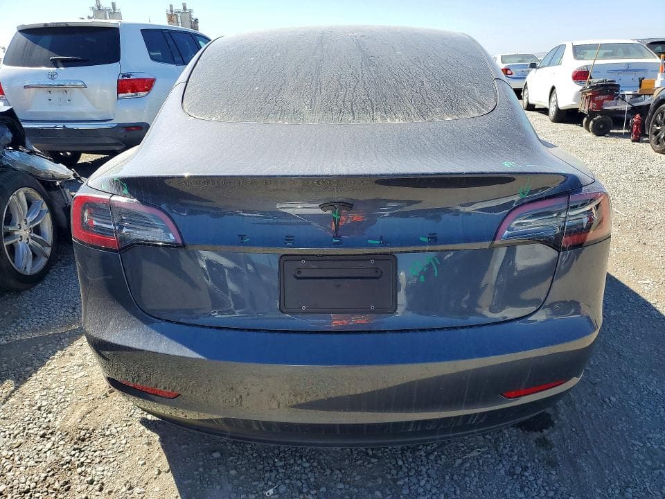 2023 TESLA MODEL 3 6