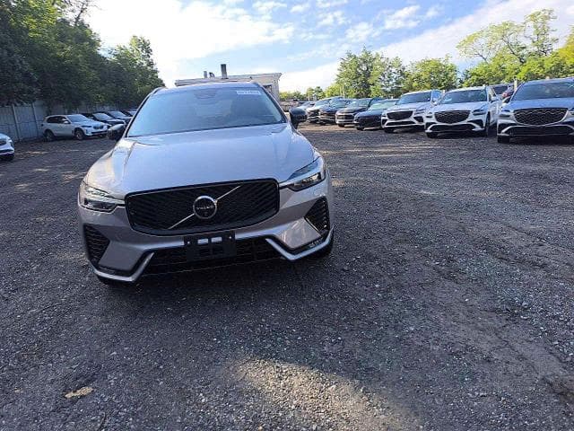 2026 VOLVO XC60 PLUS 5