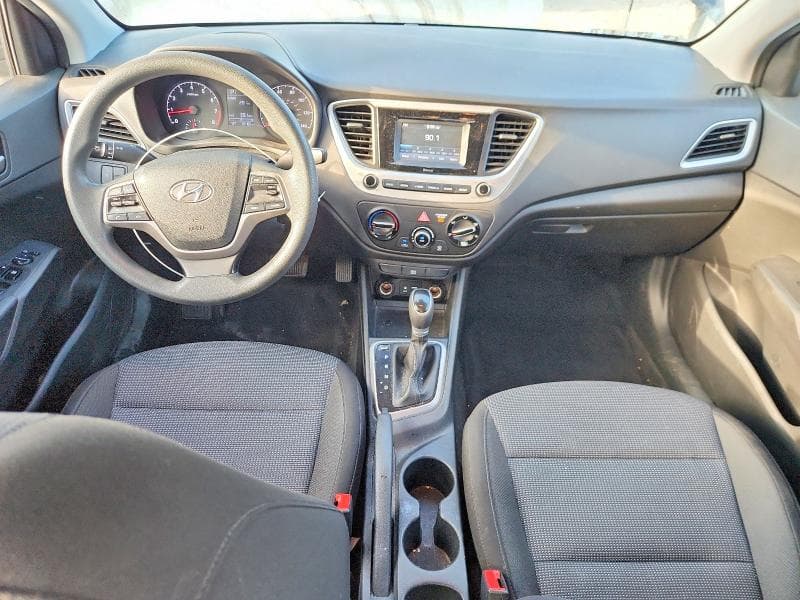 2021 HYUNDAI ACCENT SE 8