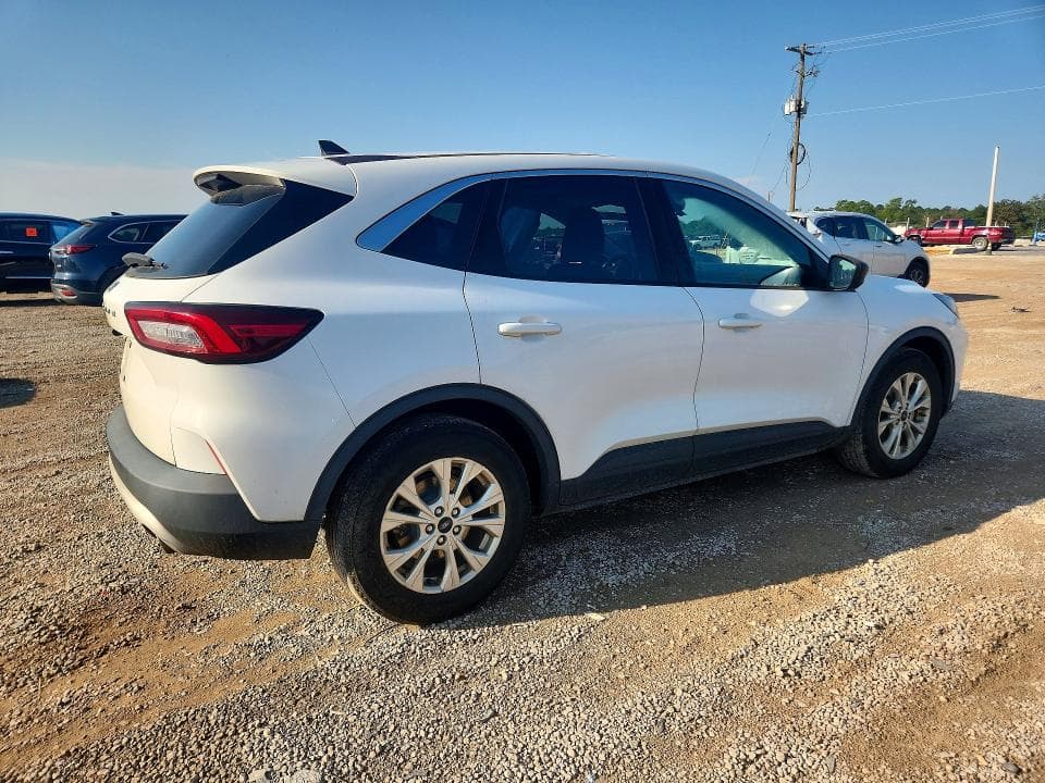 2023 FORD ESCAPE ACTIVE 3