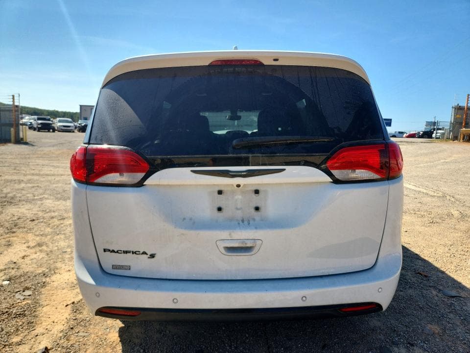 2018 CHRYSLER PACIFICA TOURING L PLUS 6