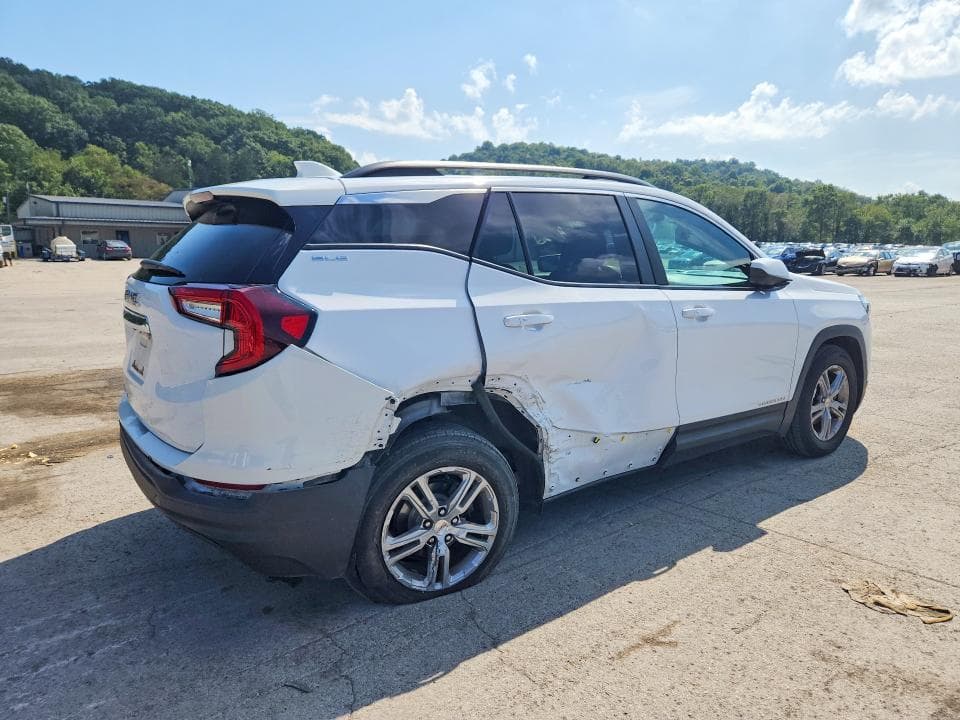 2022 GMC TERRAIN SLE 3