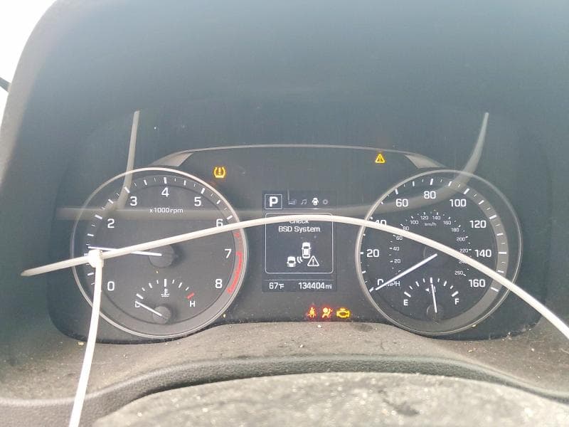 2018 HYUNDAI ELANTRA SEL 9