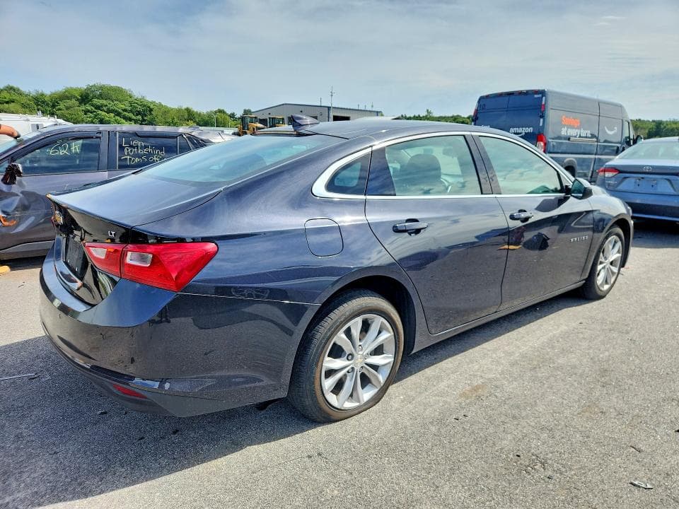 2023 CHEVROLET MALIBU LT 3