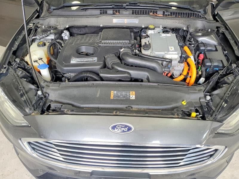 2019 FORD FUSION SE 11