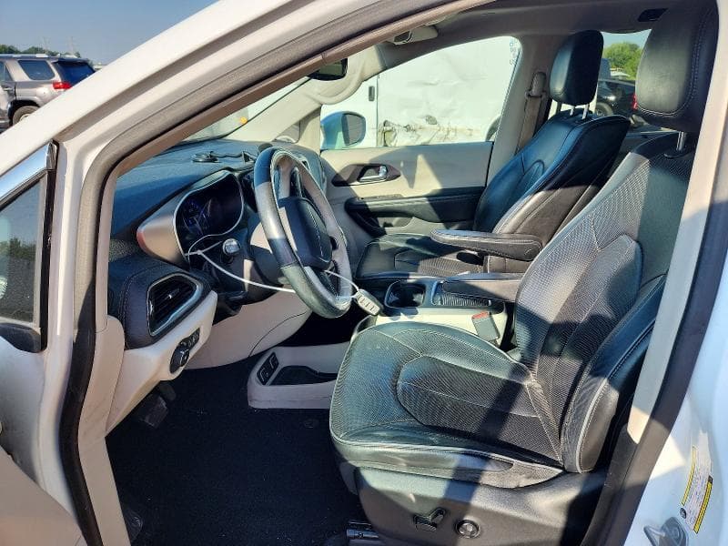 2018 CHRYSLER PACIFICA LIMITED 7