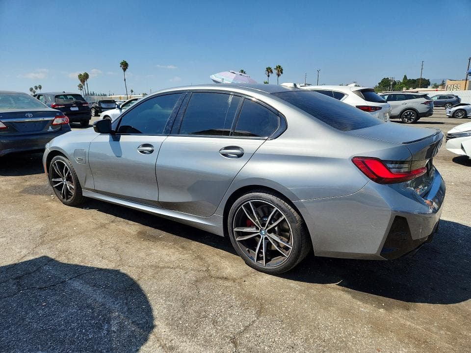2023 BMW 330E 2