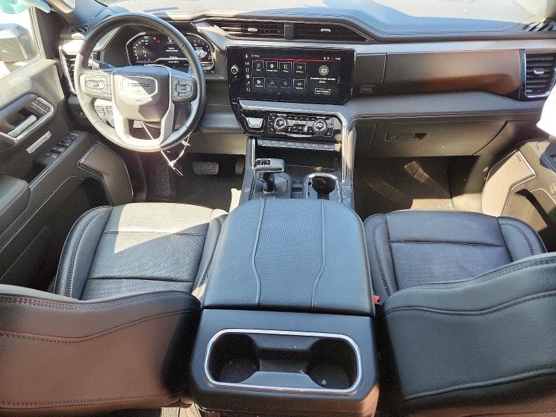 2024 GMC SIERRA K1500 DENALI 8