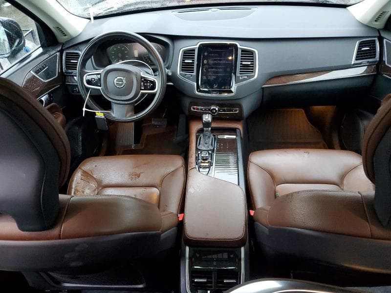 2019 VOLVO XC90 T6 MOMENTUM 8